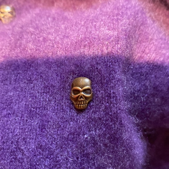 Zadig &Voltaire pure cashmere vneck sweater. - Picture 6 of 6